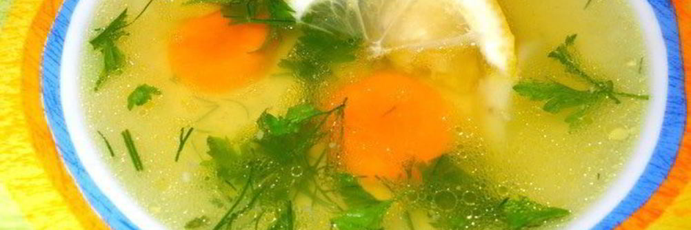 Уха с шафраном из осетра