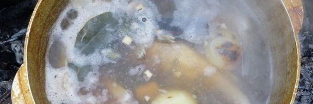 Уха в казане