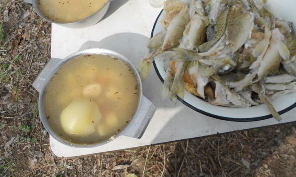 Рецепт ухи возле рек