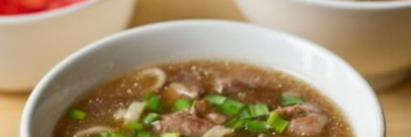 Утиный суп с лапшой в азиатском стиле