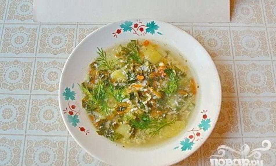 Рецепт весеннего зеленого супа со щавелем
