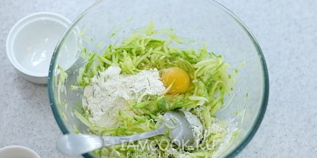 блинчики из кабачков с яйцом