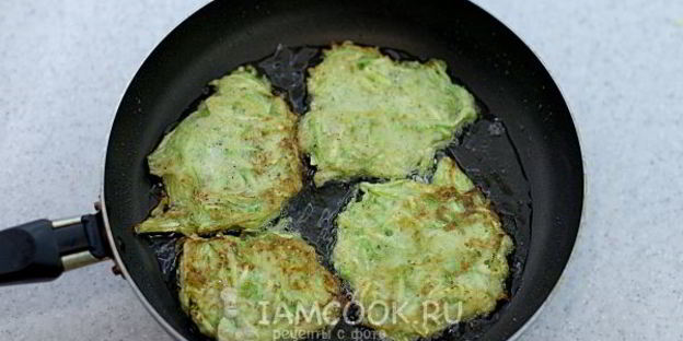 блинчики из кабачков с яйцом