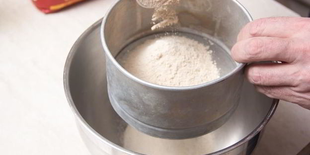 блины дрожжевые