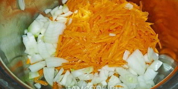 блины на рассоле с тушеной капустой