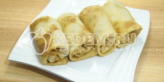 блины с фаршем и морковью по-корейски