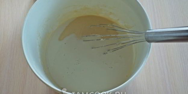 блины с икрой и сметаной