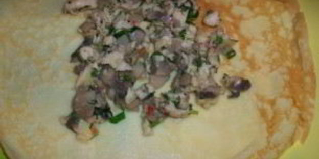 блины с мясом и грибами