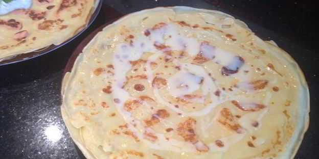 блины с припеком с форелью и с яблоком