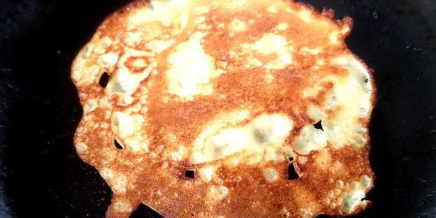 французские блинчики с красной рыбкой