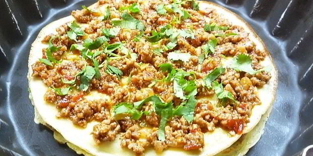 кукурузные блинчики с начинкой болоньез