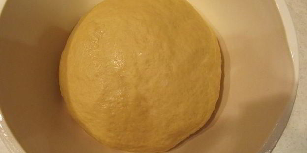 булочки с изюмом