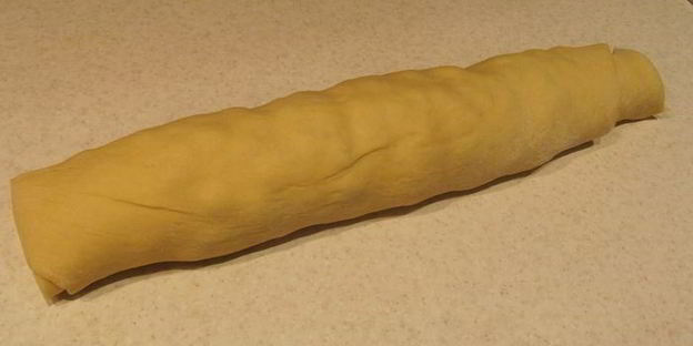 булочки с изюмом