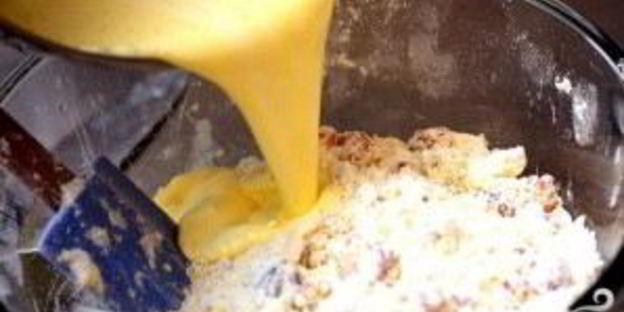 булочки с клюквой и лимоном