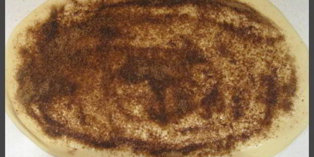 булочки с корицей, шоколадом и миндалем