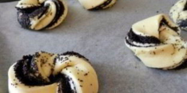 булочки с маком без дрожжей