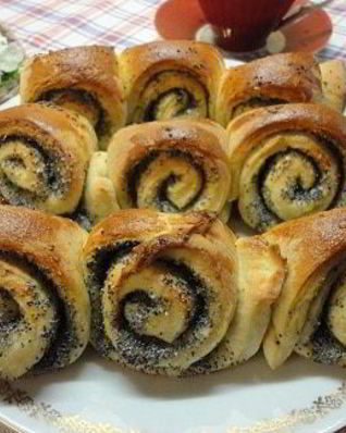 Булочки с маком