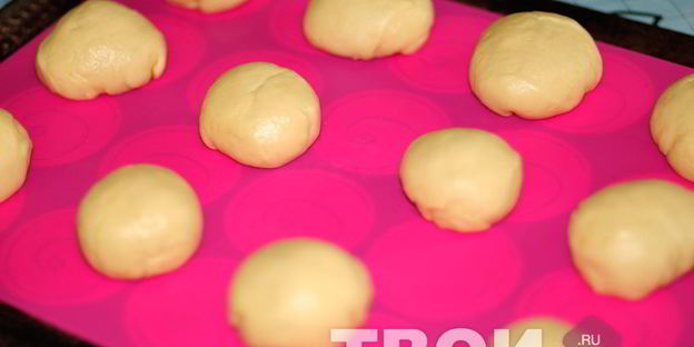 булочки с сахаром