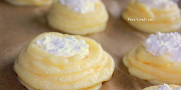 картофельные ватрушки с творожно-сырной начинкой