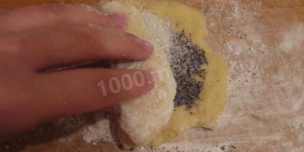 красивые булочки с маком из дрожжевого теста