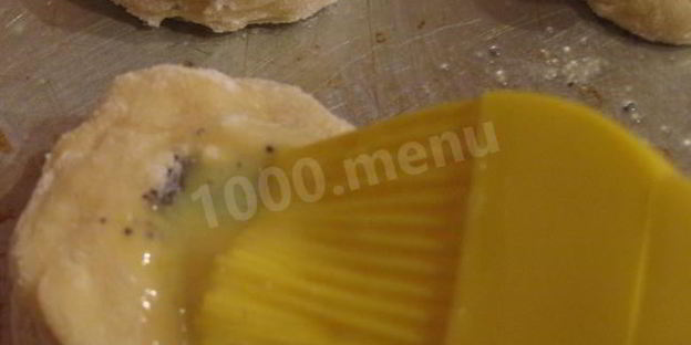 красивые булочки с маком из дрожжевого теста