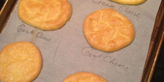 облачные булочки с козьим сыром