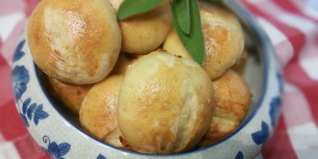 швейцарские молочные булочки