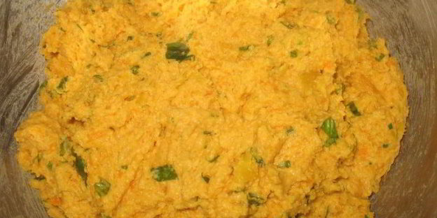 тыквенные булочки с творожным сыром и зеленью