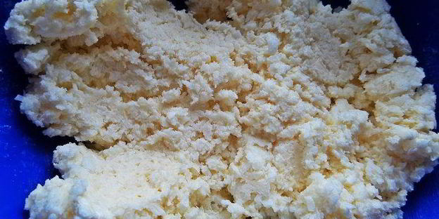 быстрый кокосово-шоколадный рулет