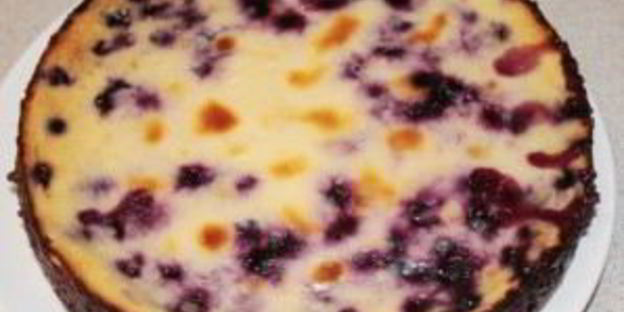 черничный чизкейк со сливками