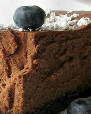 Чизкейк с черникой шоколадный