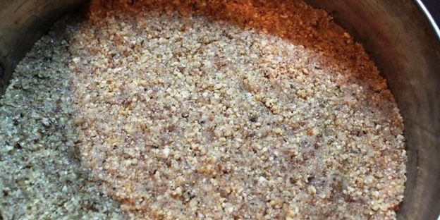 чизкейк с голубым сыром и пьяной грушей