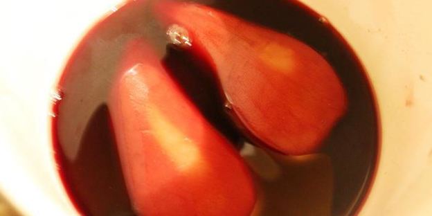 чизкейк с голубым сыром и пьяной грушей