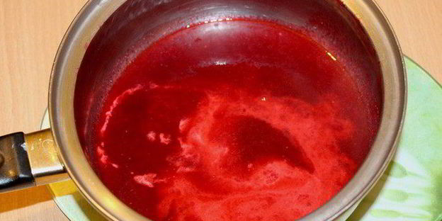 чизкейк с маскарпоне и брусничным соусом