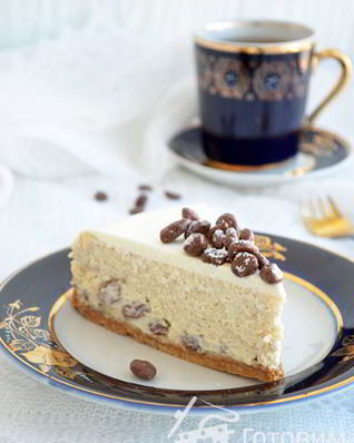 Чизкейк с ромом и изюмом