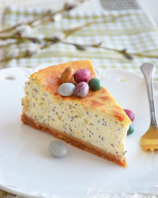 Марципановый чизкейк с маком