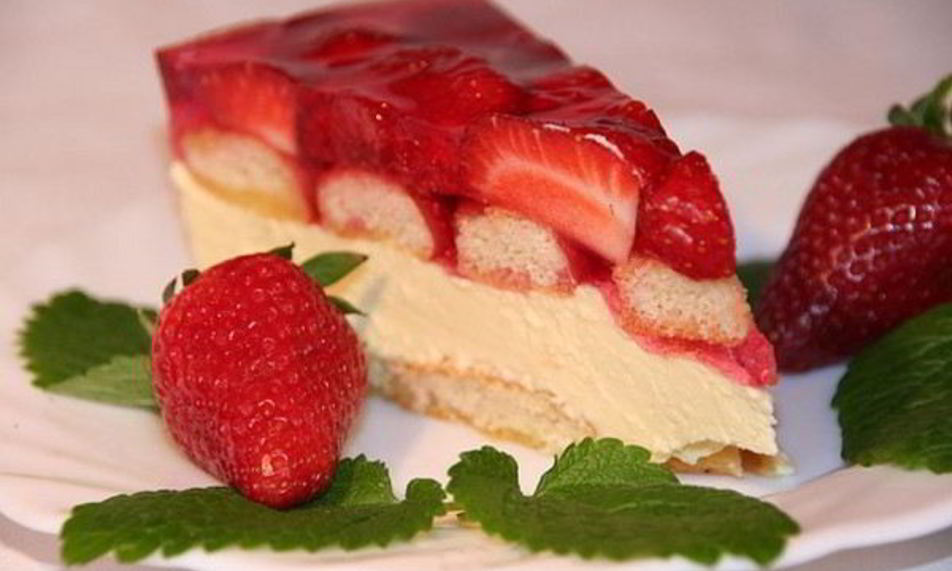 Рецепт нежного чизкейка с клубникой без выпечки