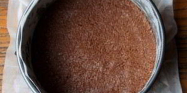 шоколадный чизкейк с вишней