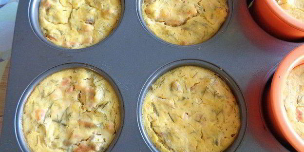 тыквенные мини-чизкейки с лососем