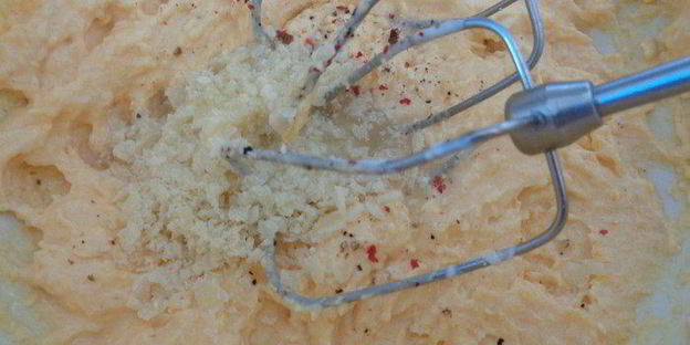 тыквенные мини-чизкейки с лососем