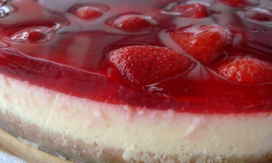 Рецепт ванильного чизкейка с клубничным желе
