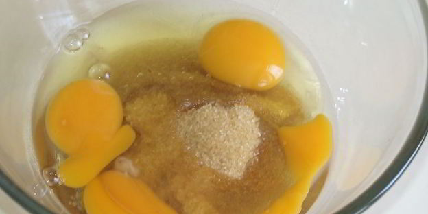 ванильный чизкейк с вишневым соусом