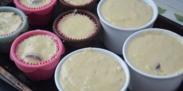 ароматные кексы с красным виноградом и дор блю