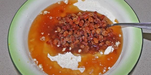 чайный кекс с изюмом