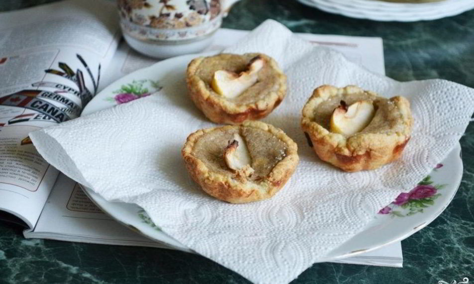 Рецепт кексов с яблочным муссом