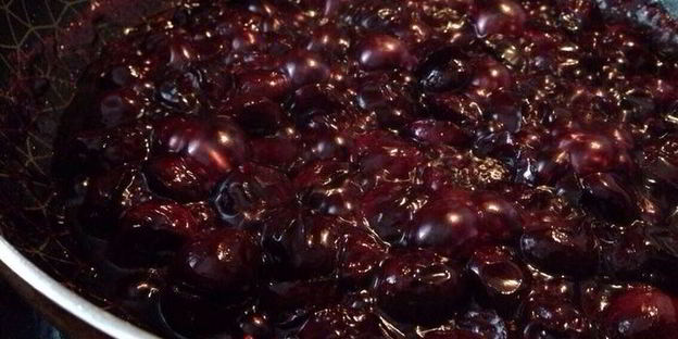 кокосовый кекс с вишней