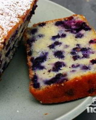 Лимонный кекс с черникой