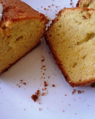 Лимонный кекс в лимонной глазури