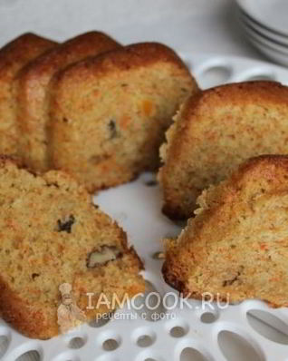 Морковный кекс с грецкими орехами
