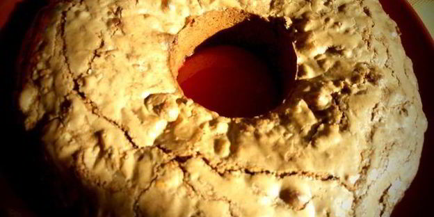 орехово-шоколадный кекс с цукатами из сметанного яблока